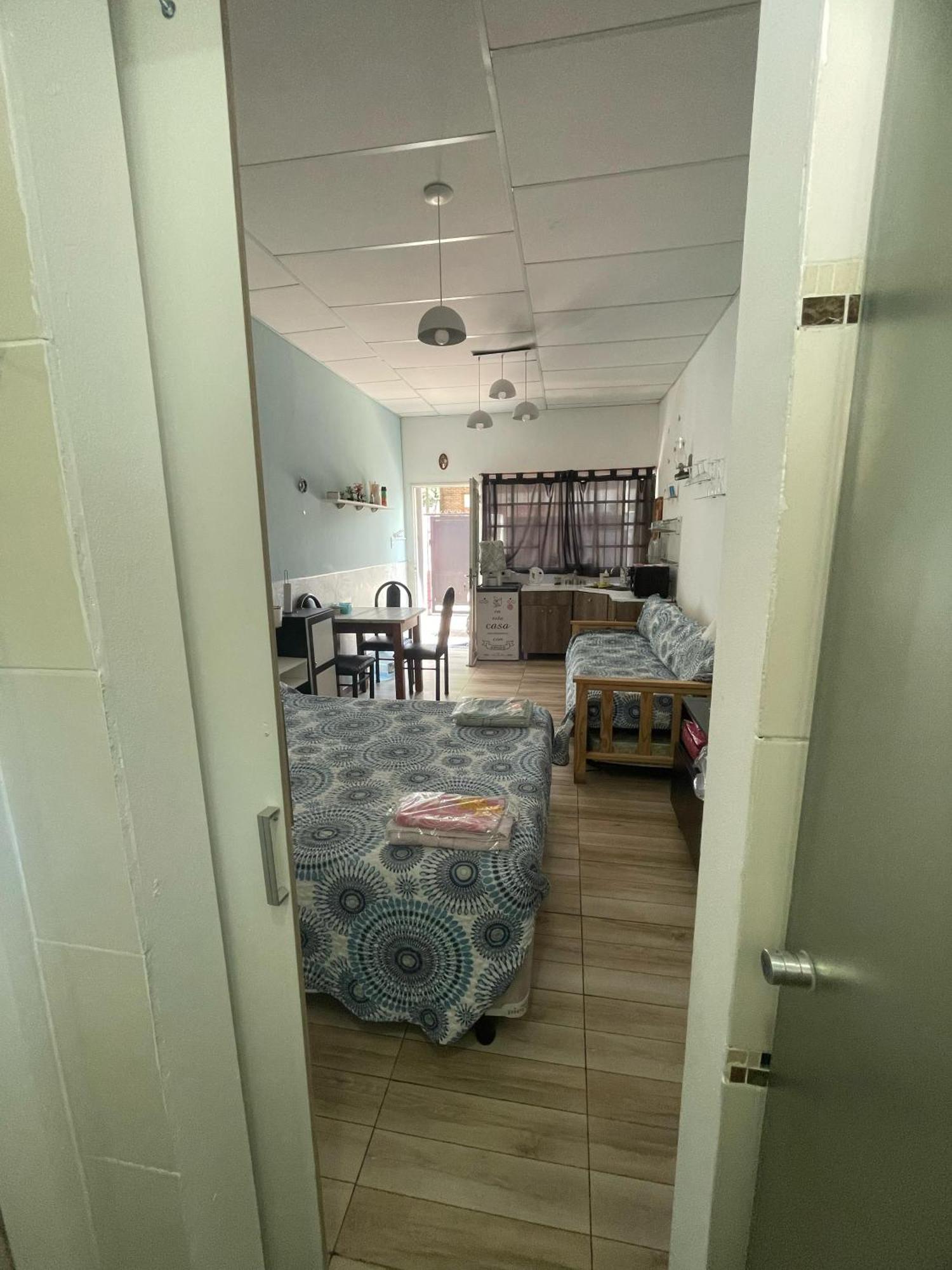Ezeiza 2 Monoambiente Privado A 15 Minutos Del Aeropuerto Opcional Tranfer Desde Y Hacia El Aeropuerto De Ezeiza Las 24 Horas Pet Friendly Bagian luar foto